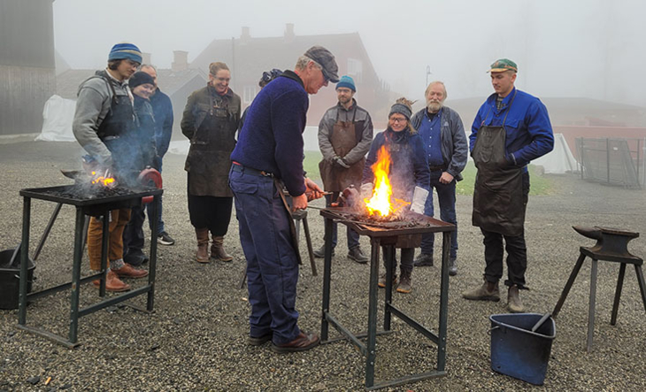 Alle, Terje instruerer 5.jpg